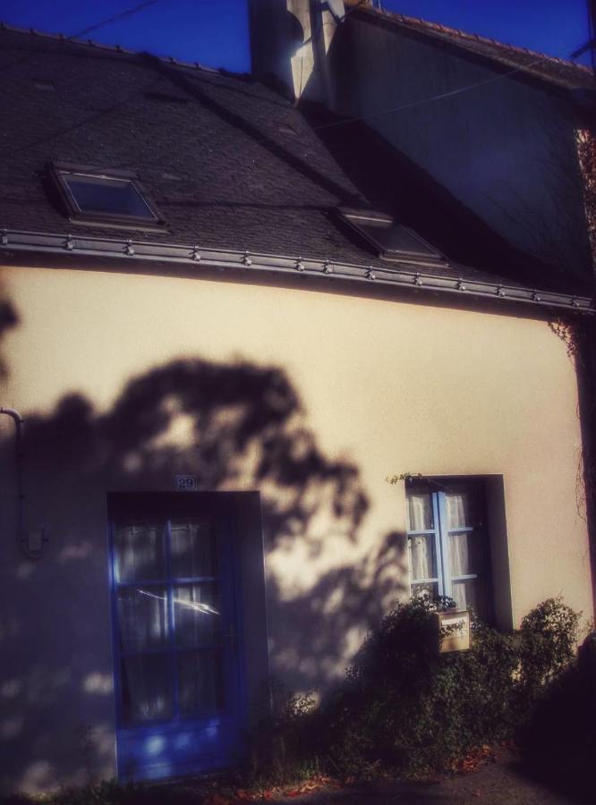 Aux Petits Bonheurs, Gites Culturel A La Roche Bernard Ferel ภายนอก รูปภาพ